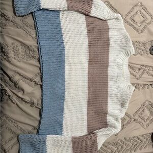 Moon & Madison White Knit Sweater